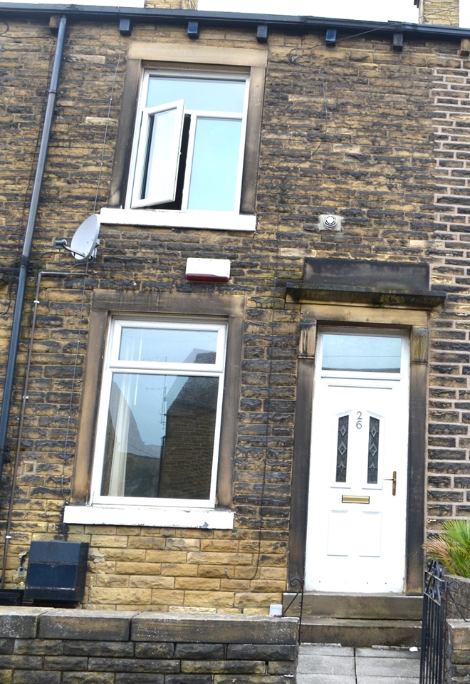 Halifax 2 Bed Terraced House, Cheltenham Place, HX3 To Rent Now for