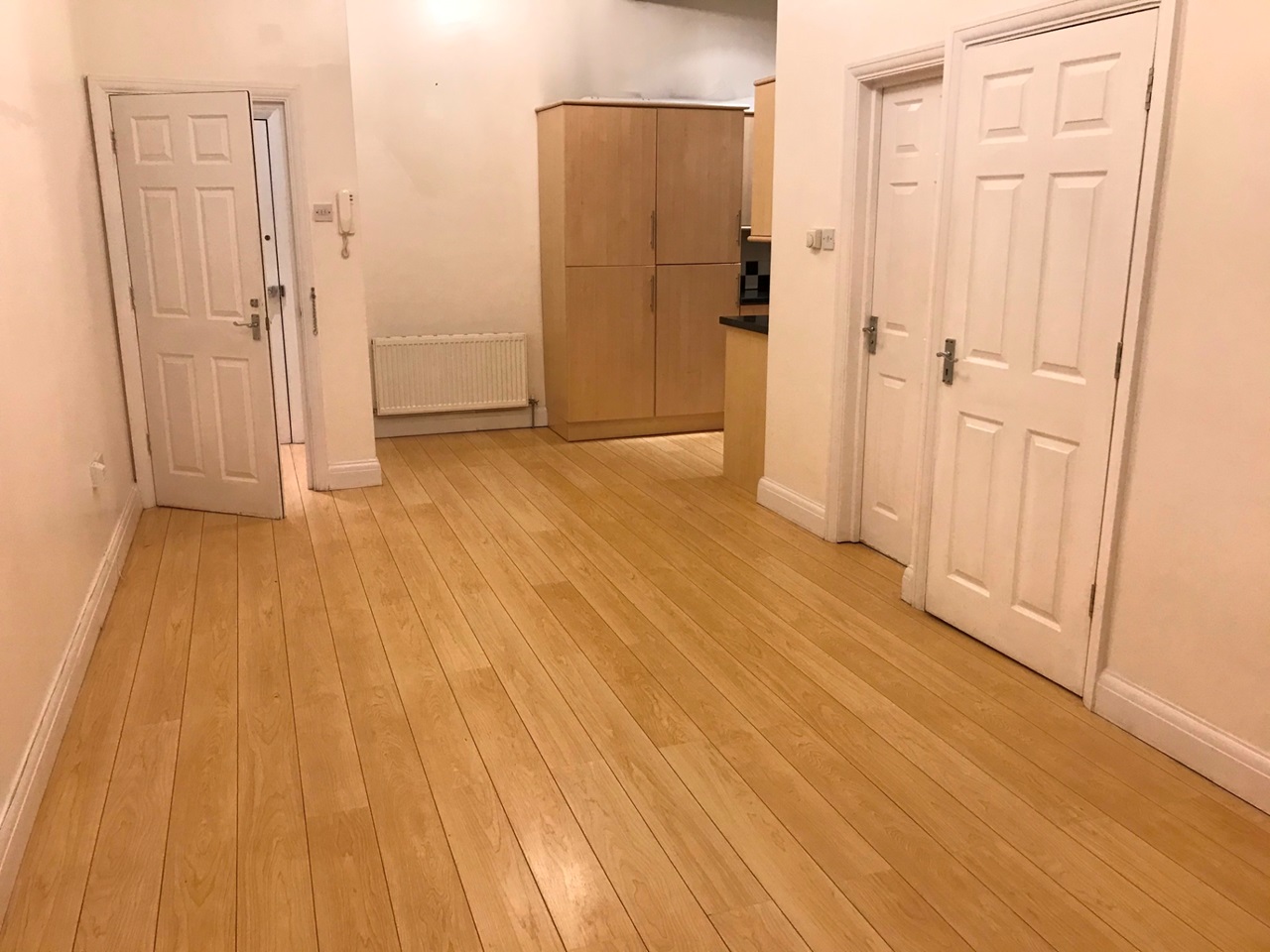 Buckhurst Hill 1 Bed Flat, Queens Road, IG9 To Rent Now for £1,350.00 p/m