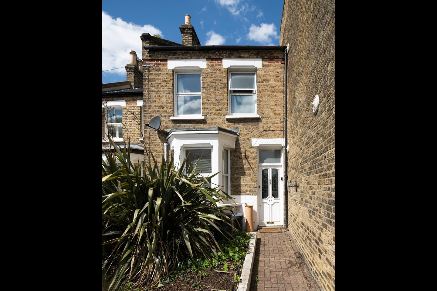 London 3 Bed Terraced House, Bective Road, SW15 To Rent Now for £