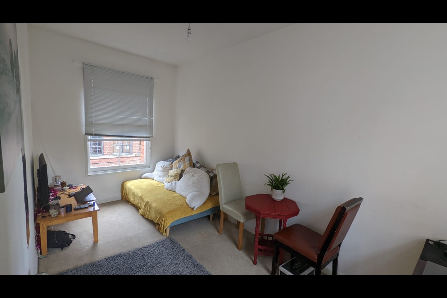 3 Bed Flat, Regent Court, NG1