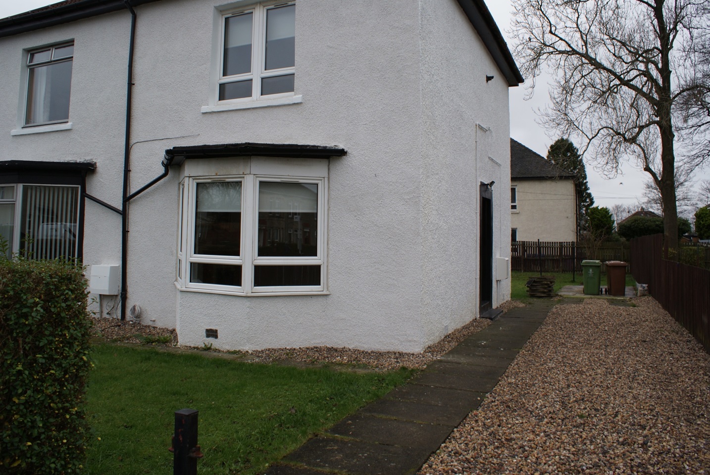 Glasgow 2 Bed SemiDetached House, Polnoon Avenue, G13 To Rent Now for £1,100.00 p/m