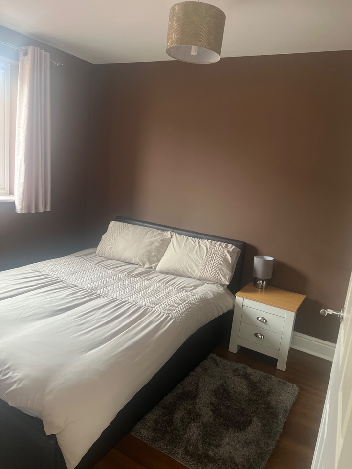 Basingstoke Room in a Shared House, Highpath Way, RG24 To Rent Now