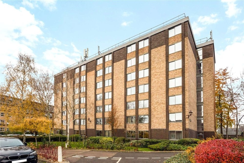 Cambridge Studio Flat, Mayflower House, CB4 To Rent Now for £950.00 p/m