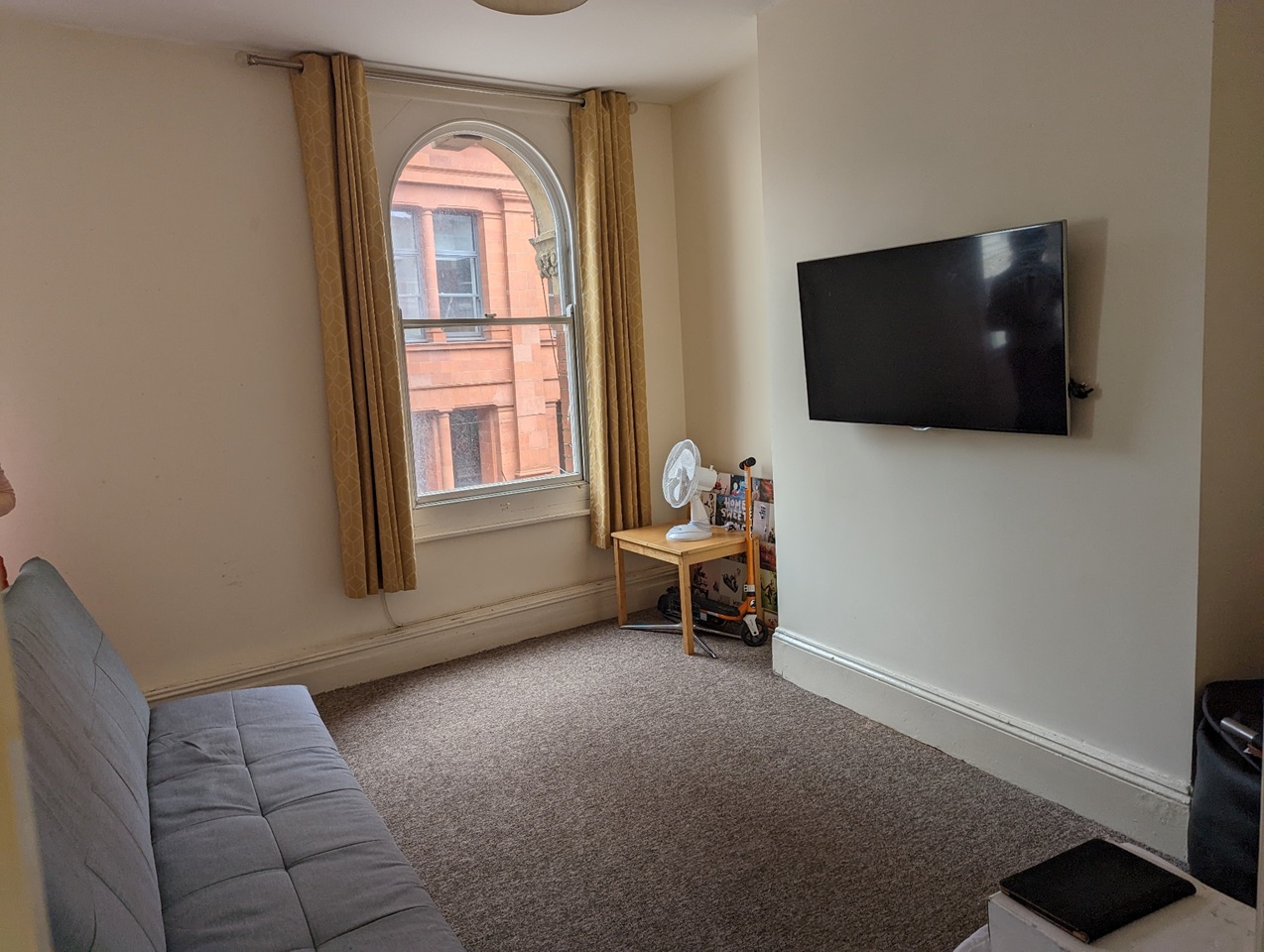 1 Bed Flat, East Street, BS3