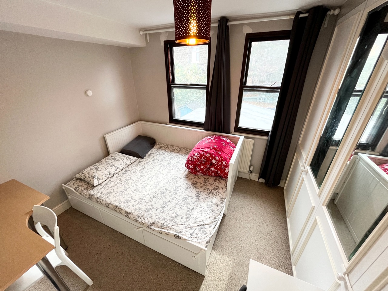 London 3 Bed Terraced House, Henfield Road, SW19 To Rent Now for £