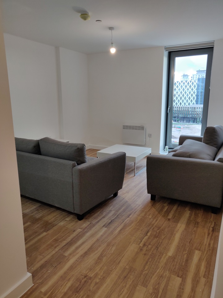 Salford 3 Bed Flat, Michigan Point Tower B, M50 To Rent Now for £