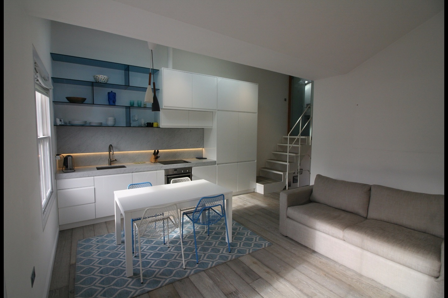 1 Bed Flat, Chesterton Road, W10