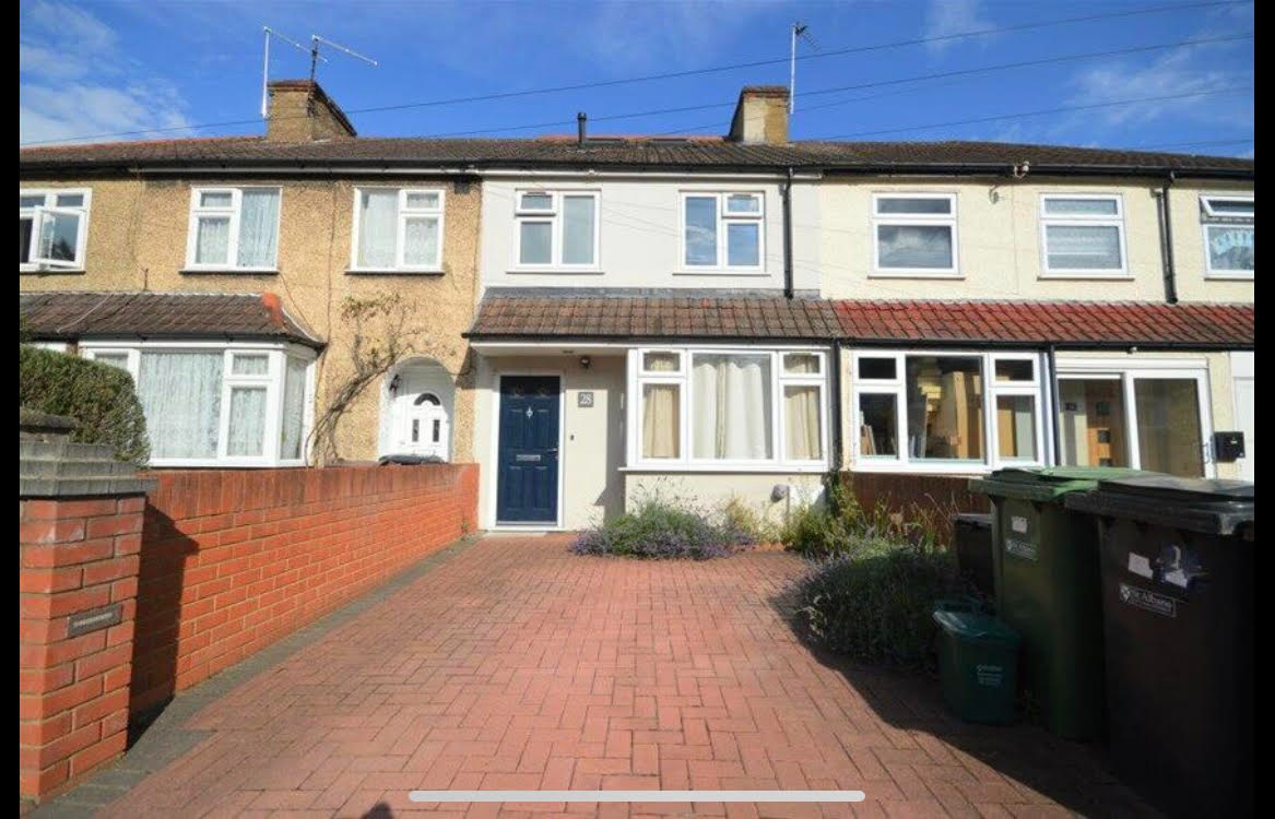 St. Albans 3 Bed Terraced House, Leyland Avenue, AL1 To Rent Now