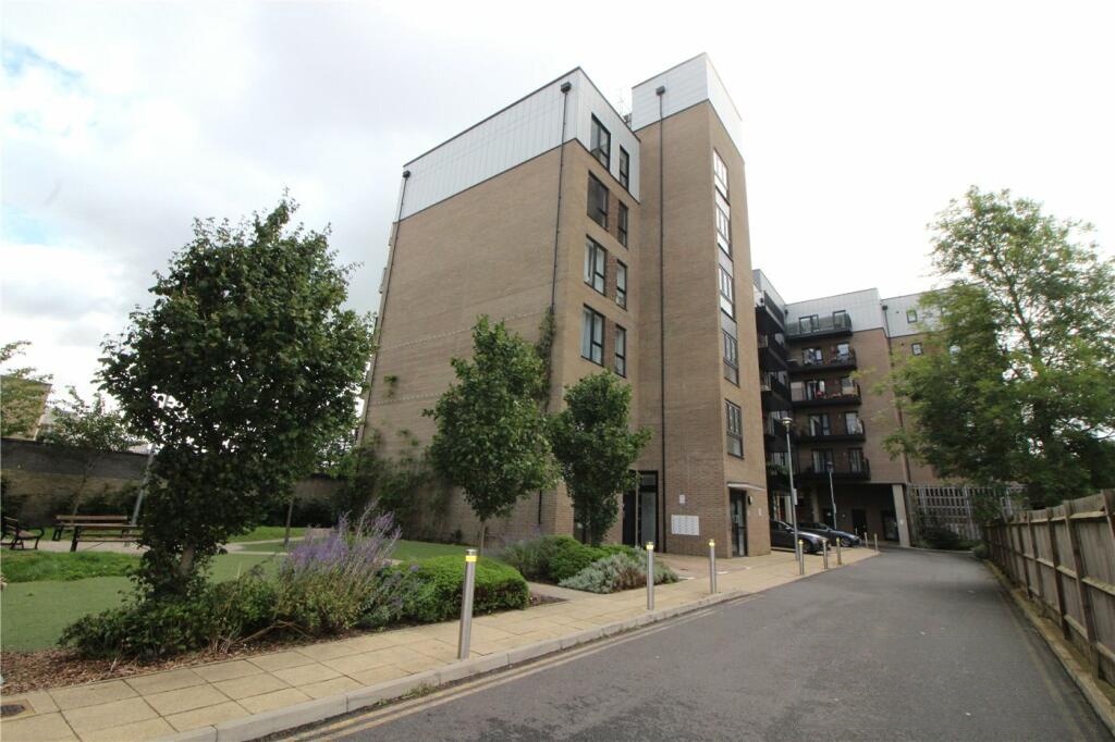 Borehamwood 2 Bed Flat, Affinity Place, WD6 To Rent Now for £1,850.