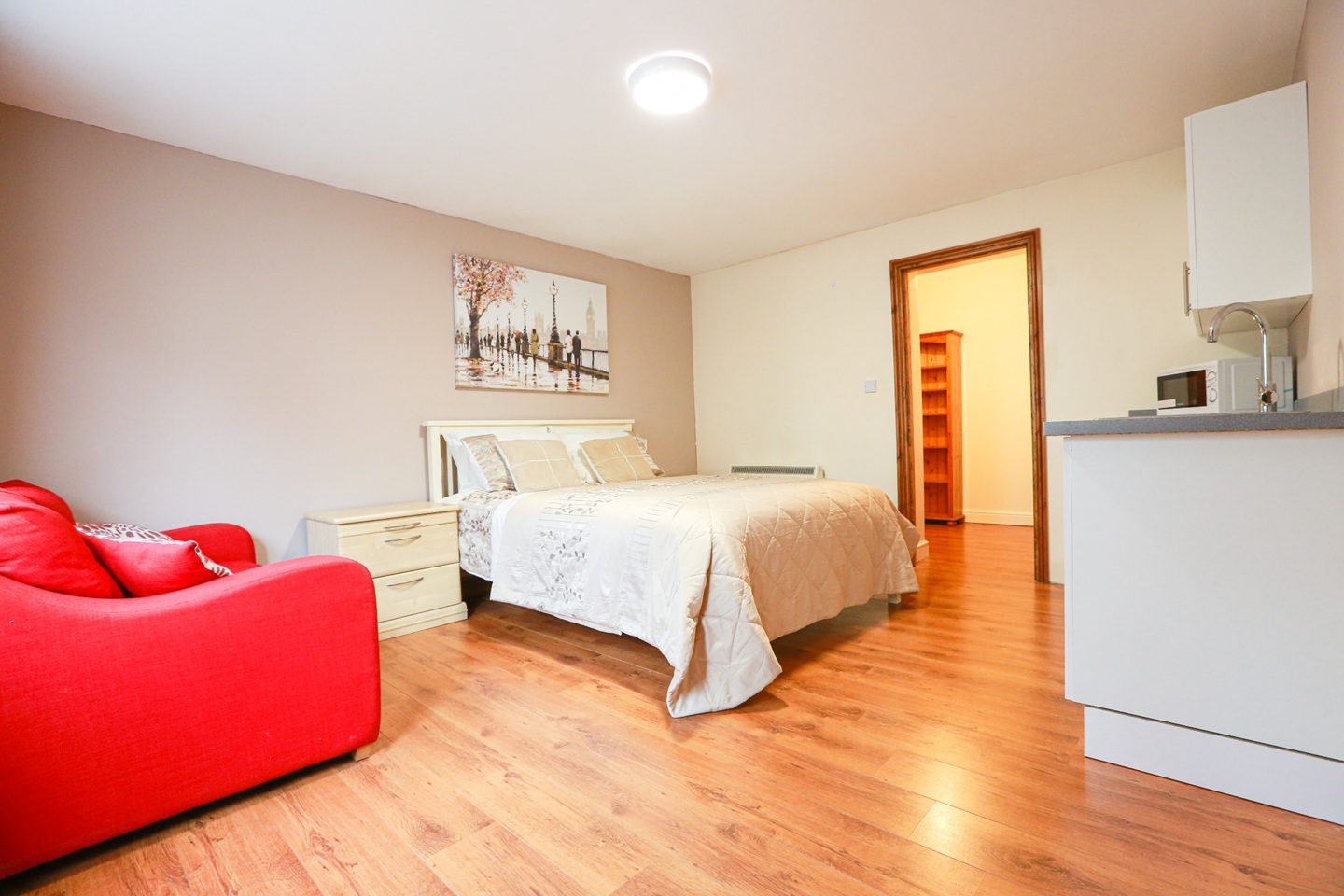 Studio Flat, Michaelmas Road, CV3