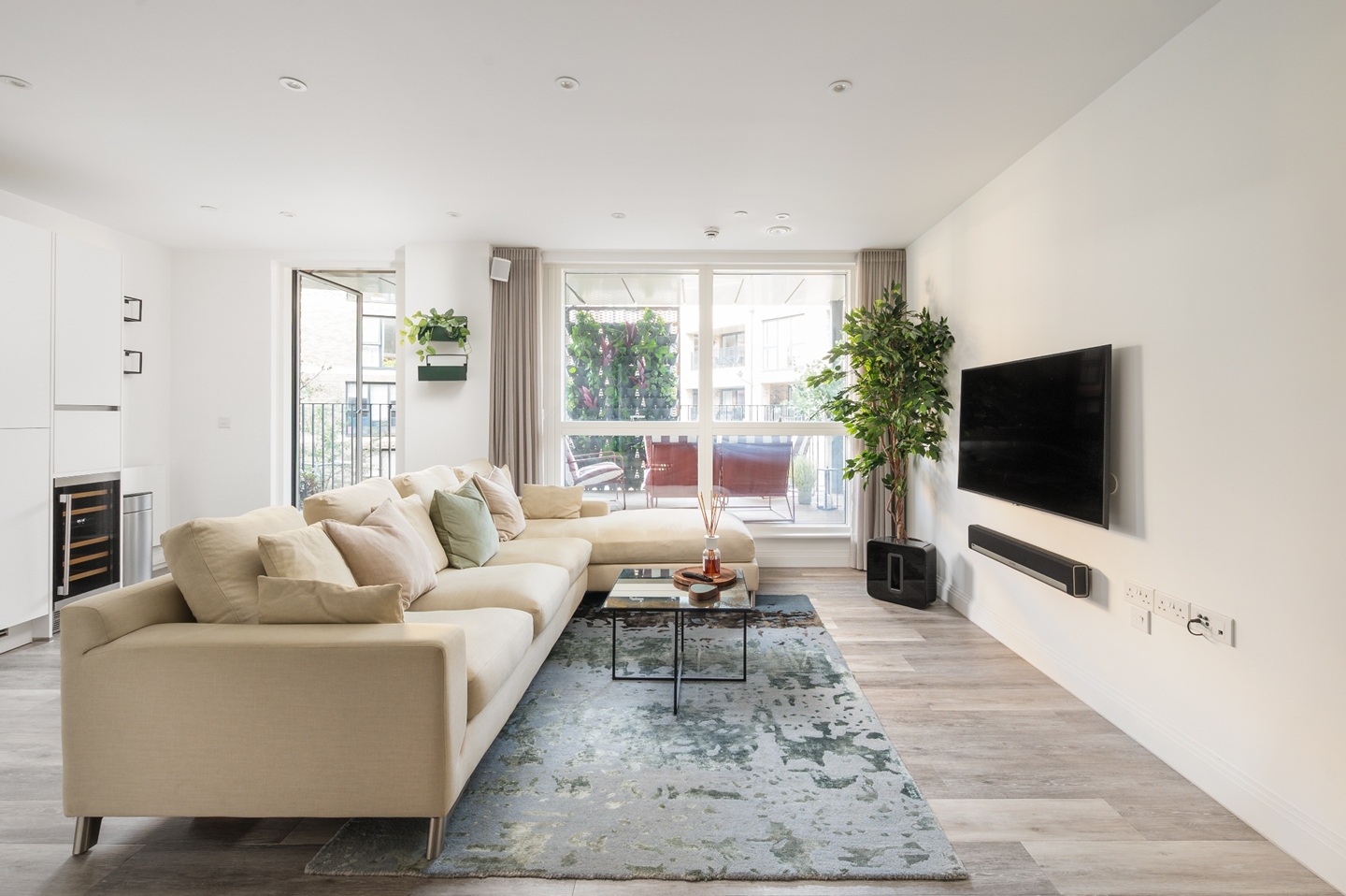 2 Bed Flat, Emperor Apartments, SE5