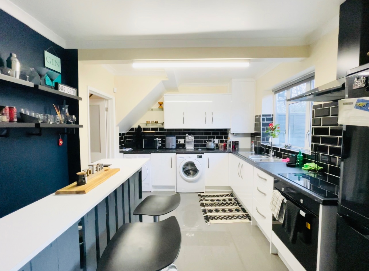 Orpington 3 Bed Terraced House, Chorley Wood Crescent, BR5 To Rent