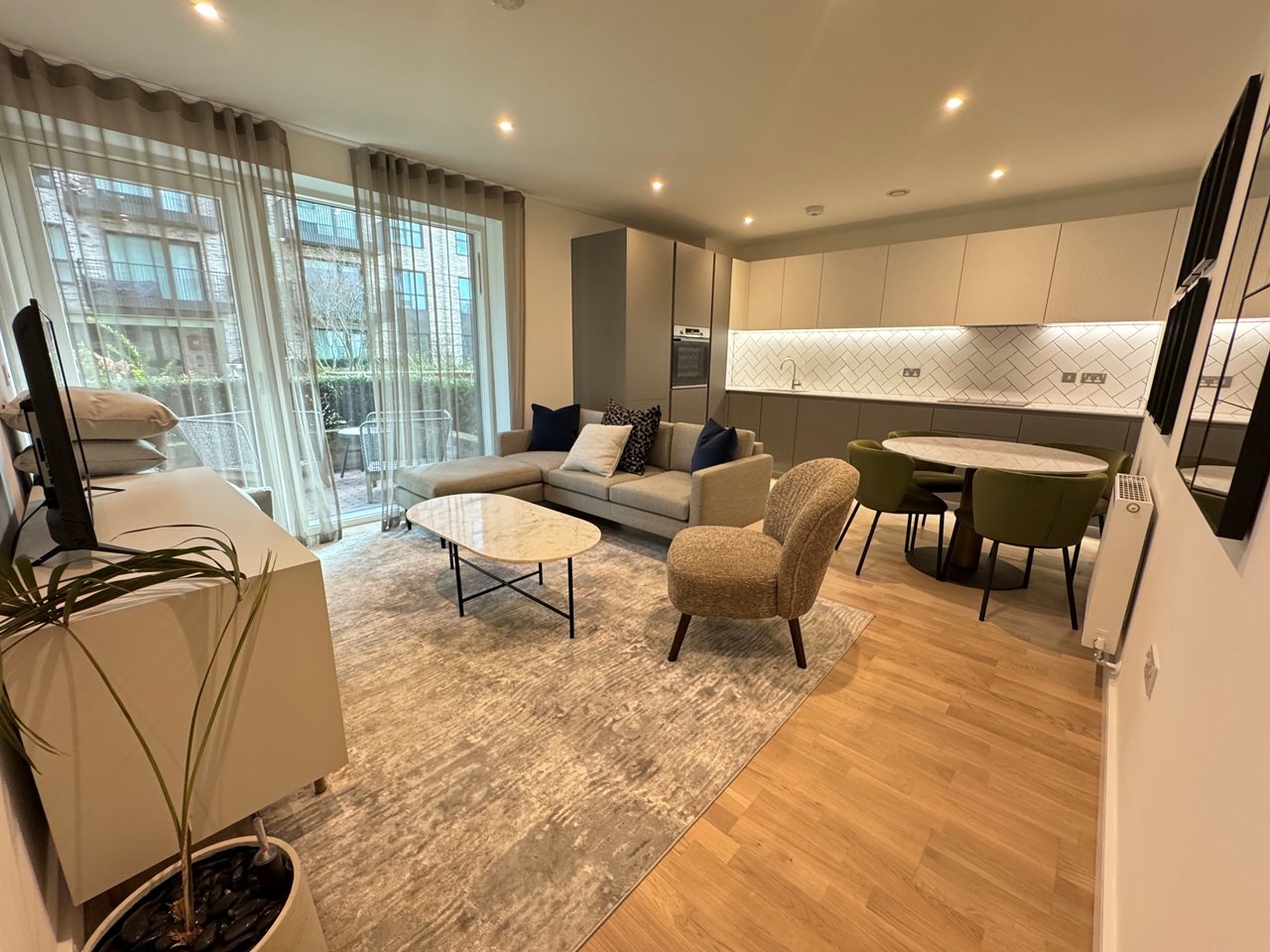 Southall 2 Bed Flat, Watson House, UB1 To Rent Now for £1,980.00 p/m