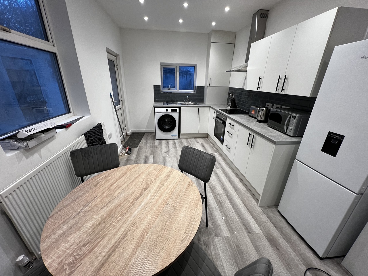 Bootle Room in a Shared House, Knowsley Road, L20 To Rent Now for £500.00 p/m