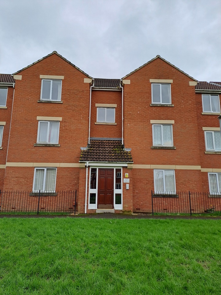 Bridgwater 2 Bed Flat, Lords Way, TA6 To Rent Now for £1,200.00 p/m