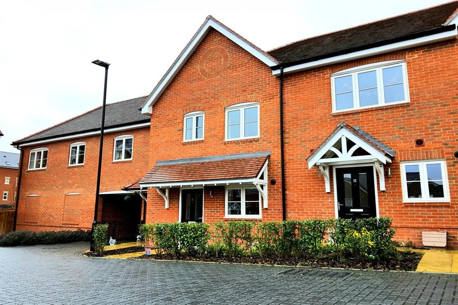 Wellesley, Aldershot 3 Bed Terraced House, Baird Close, GU11 To