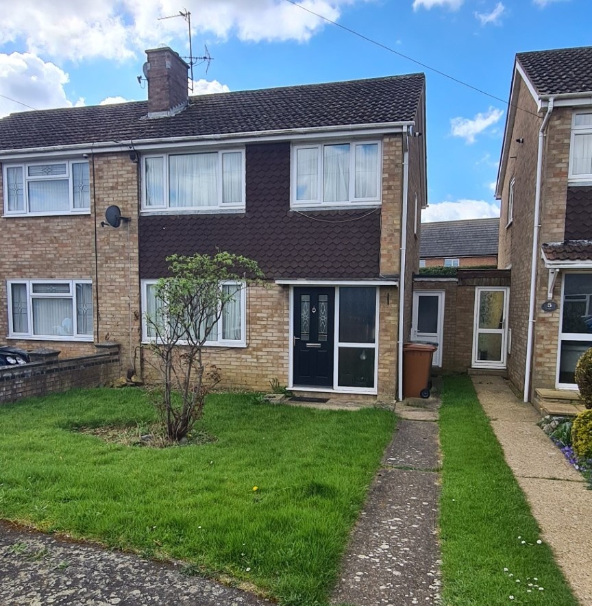 Northampton 3 Bed SemiDetached House, Compton Way, NN6 To Rent Now