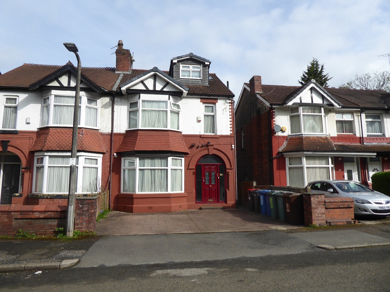 Prestwich, Manchester 6 Bed SemiDetached House, Albert Avenue, M25