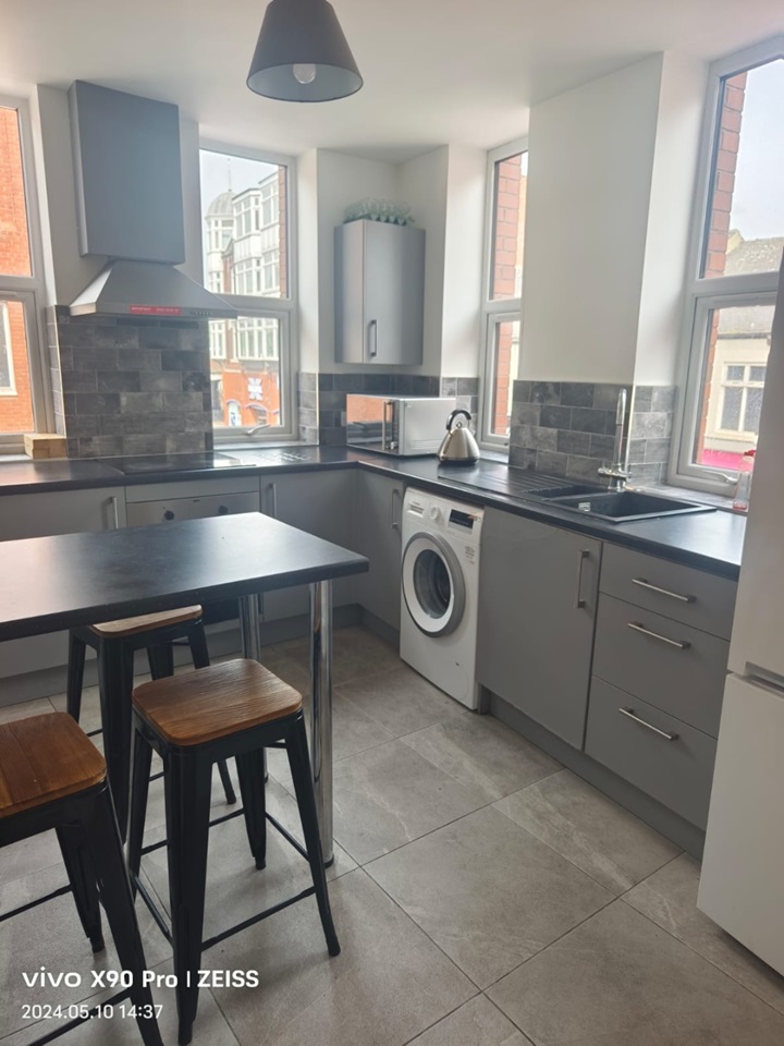 Middlesbrough 3 Bed Flat, Linthorpe Road, TS1 To Rent Now for £