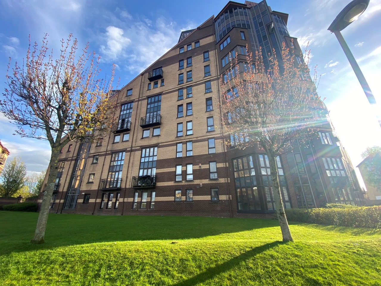 Glasgow 1 Bed Flat, Mavisbank Gardens, G51 To Rent Now for £975.00 p/m