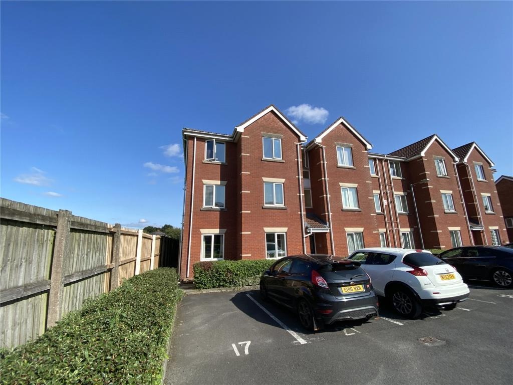 Farnworth, Bolton 2 Bed Flat, Pear Tree Place, BL4 To Rent Now for