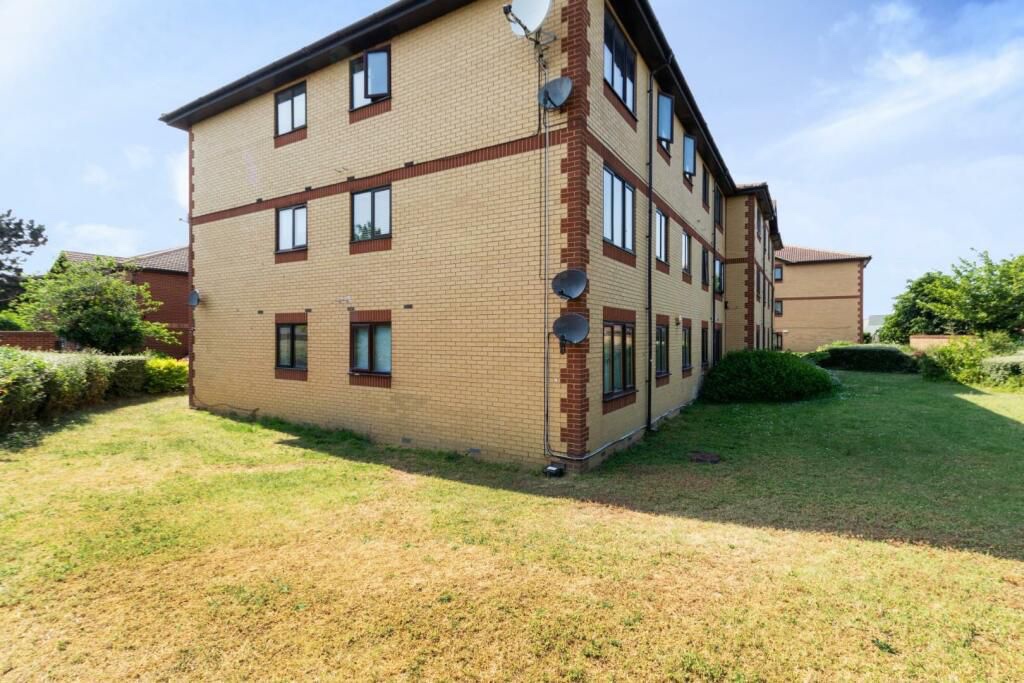 Bexleyheath 1 Bed Flat, Bexleyheath, DA6 To Rent Now for £1,200.00 p/m