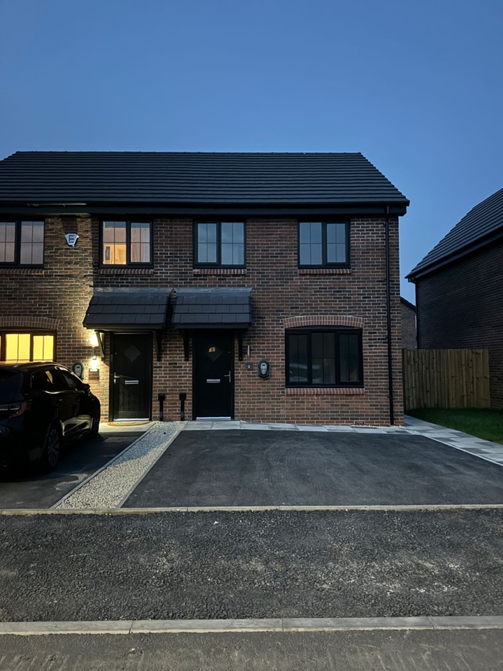 Droylsden, Manchester 3 Bed SemiDetached House, Marmalade Lane, M43