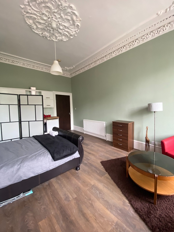 Glasgow Studio Flat, Sauchiehall Street, G2 To Rent Now for £1,095.