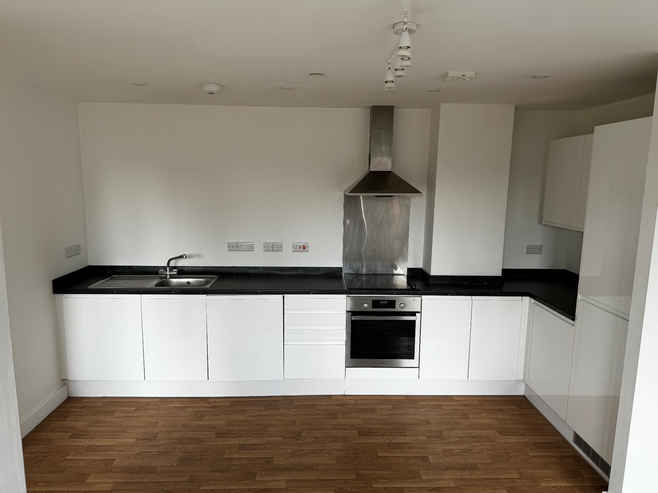 Derby 2 Bed Flat, Prosperity House, DE1 To Rent Now for £850.00 p/m