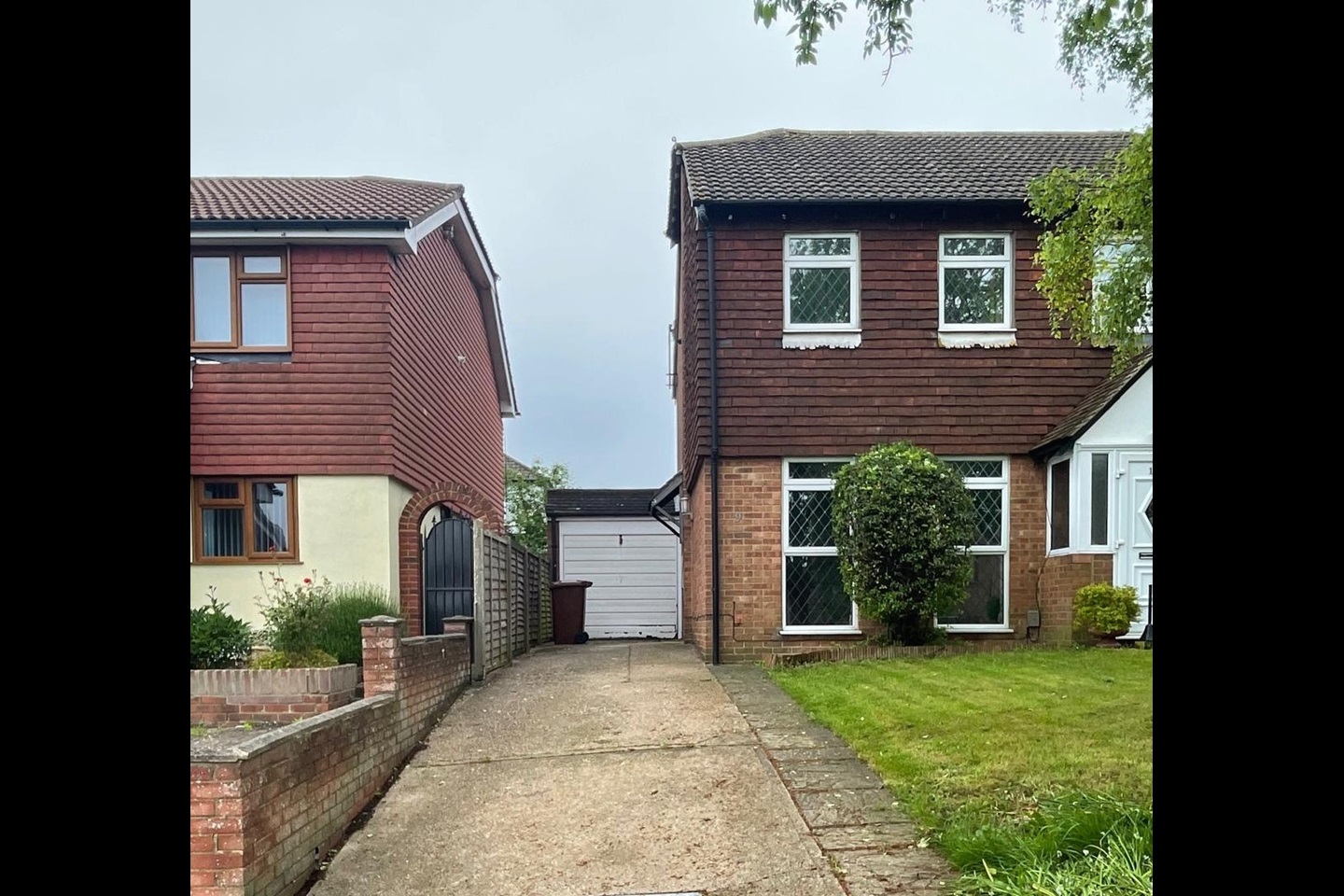 Rochester 2 Bed SemiDetached House, Brenchley Close, ME1 To Rent