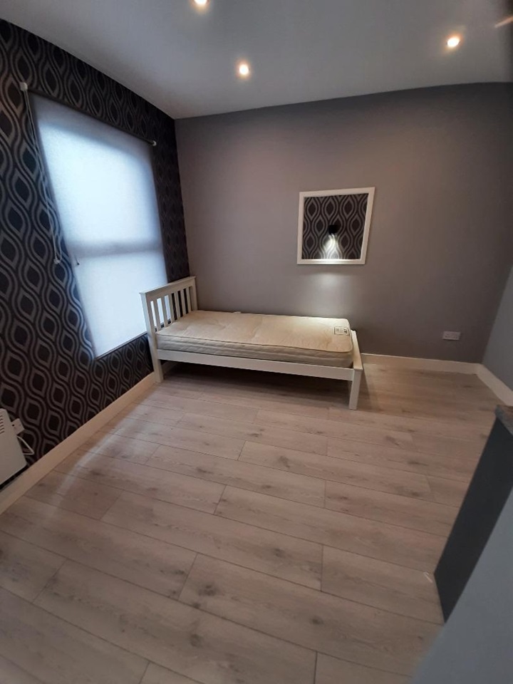 London Hanwell Studio Flat, Framfield Road, W7 To Rent Now for £950