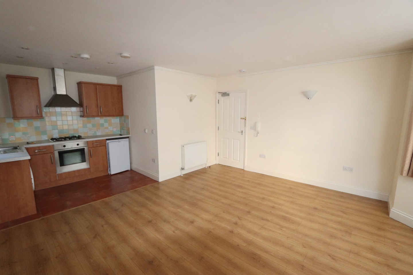 Croydon Studio Flat, Mulgrave Road, CR0 To Rent Now for £1,090.00 p/m