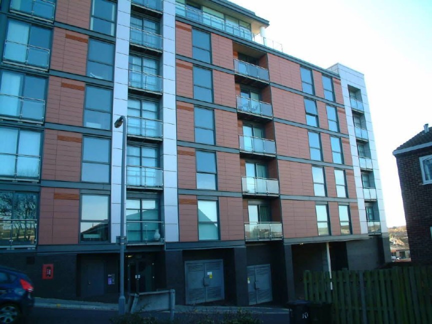 Barnsley 1 Bed Flat, Gateway Plaza, S70 To Rent Now for £720.00 p/m