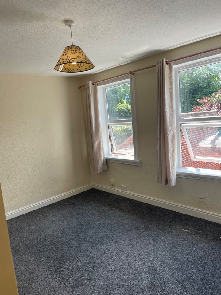 Halesowen 2 Bed Terraced House, Woodman Road, B63 To Rent Now for £