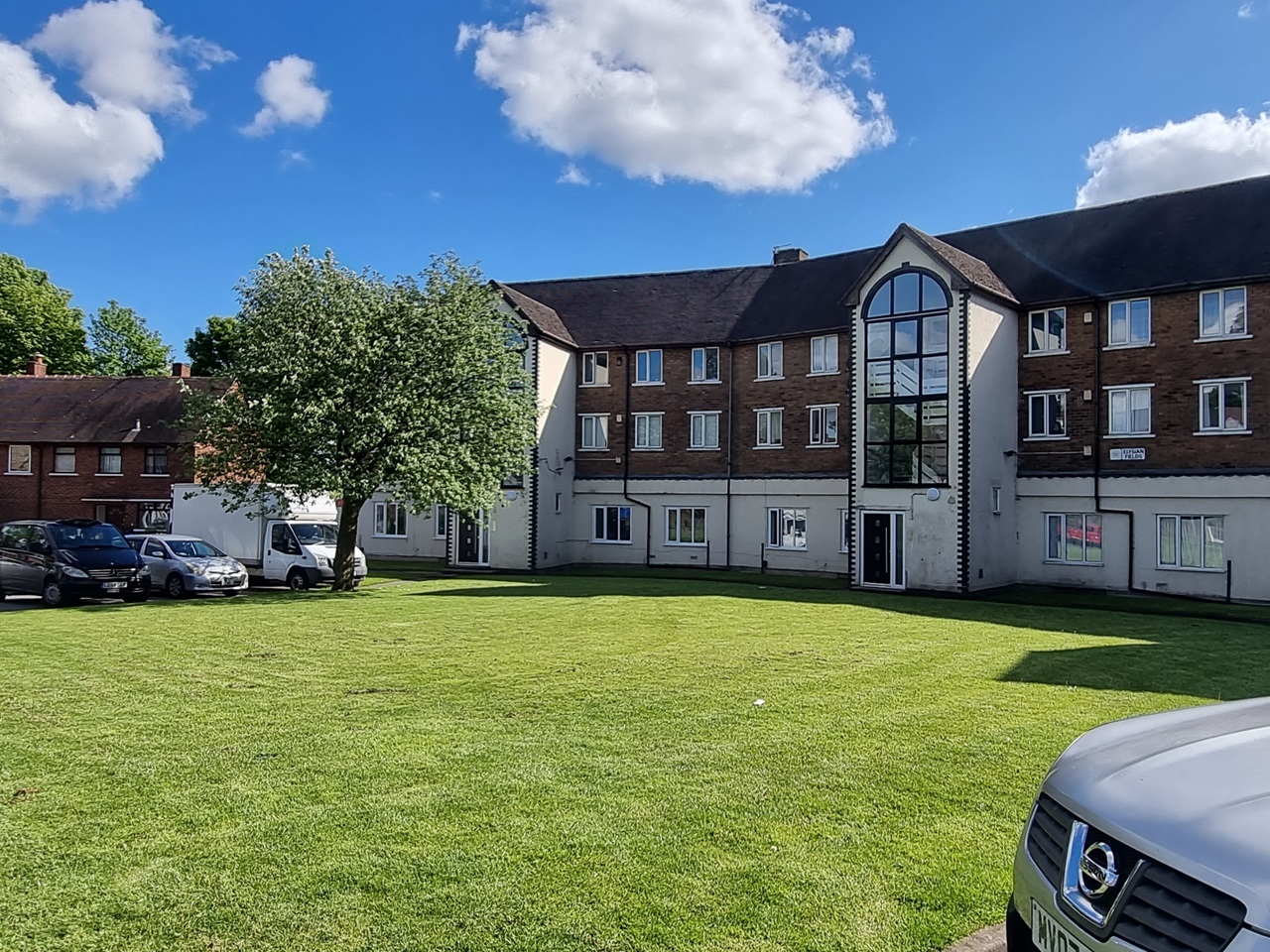 2 Bed Flat, Elysian Fields, M6