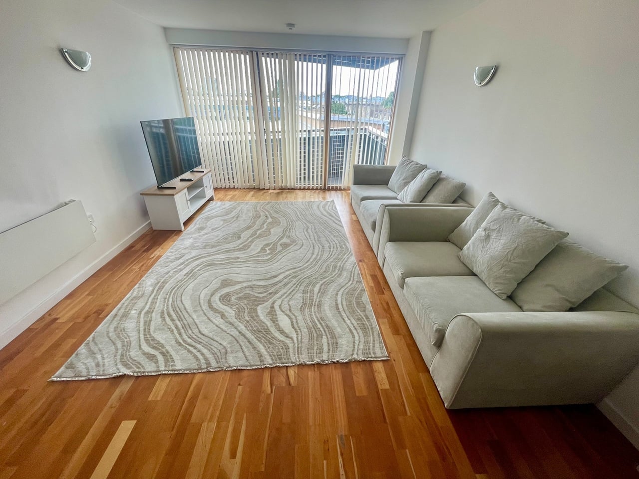 2 Bed Flat, Gainsborough Studios West, N1