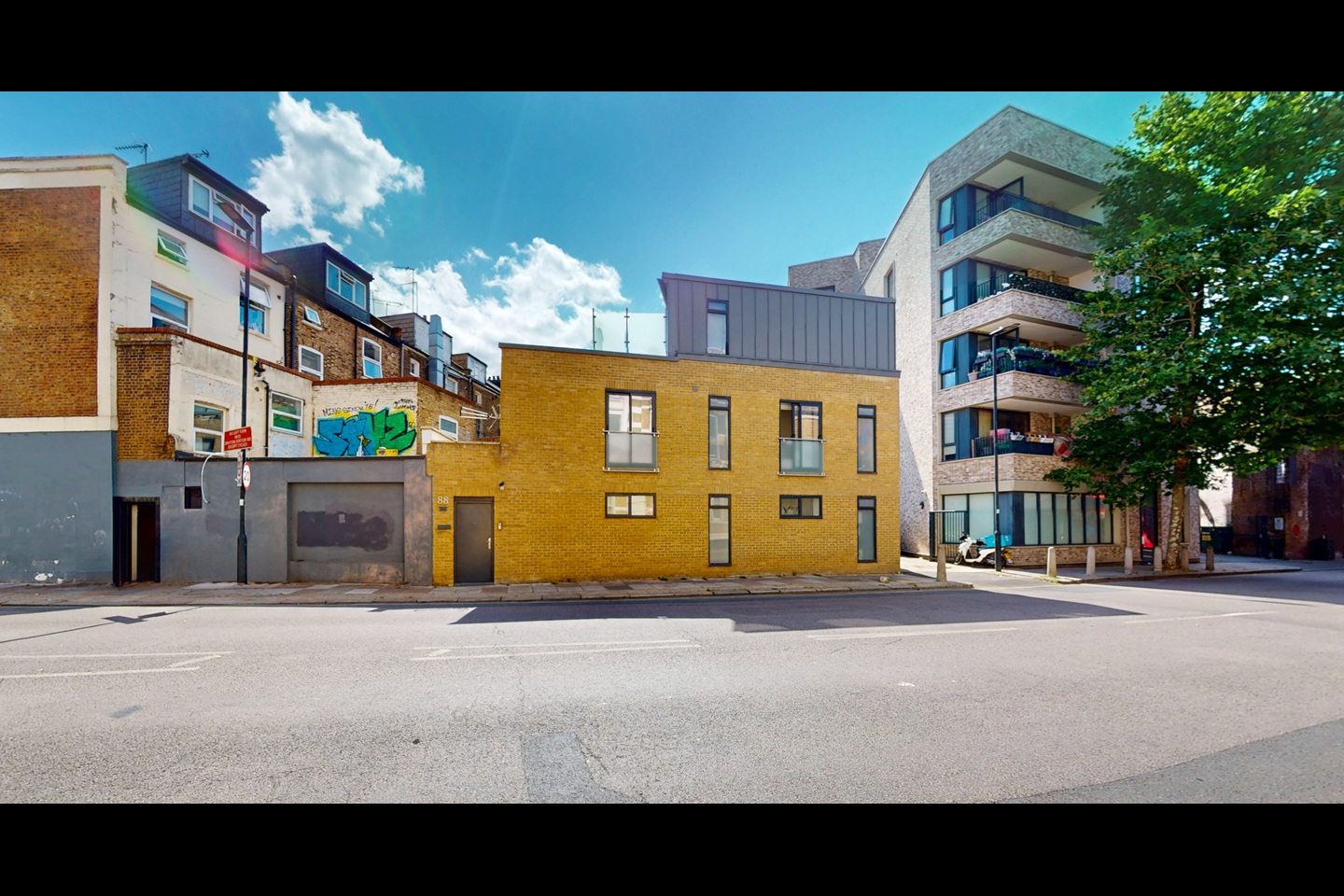 3 Bed Detached House, Gresham Road, SW9