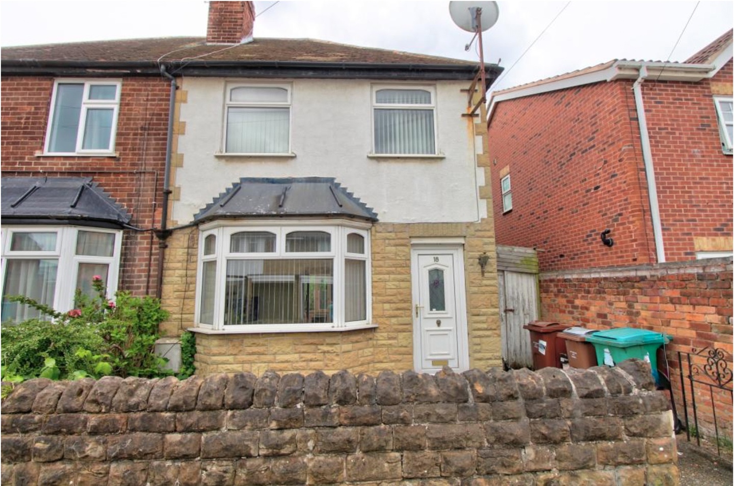 2 Bed Semi-Detached House, Cyril Avenue, NG8