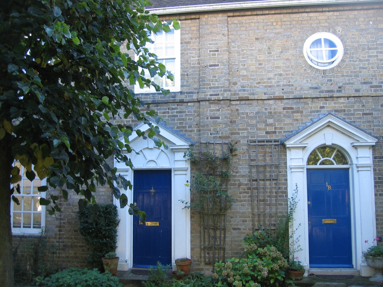 1 Bed Flat, Howes Place, CB3