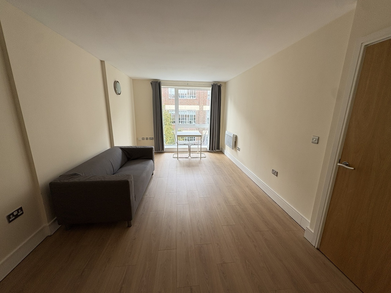 1 Bed Flat, Grove Court, SE15