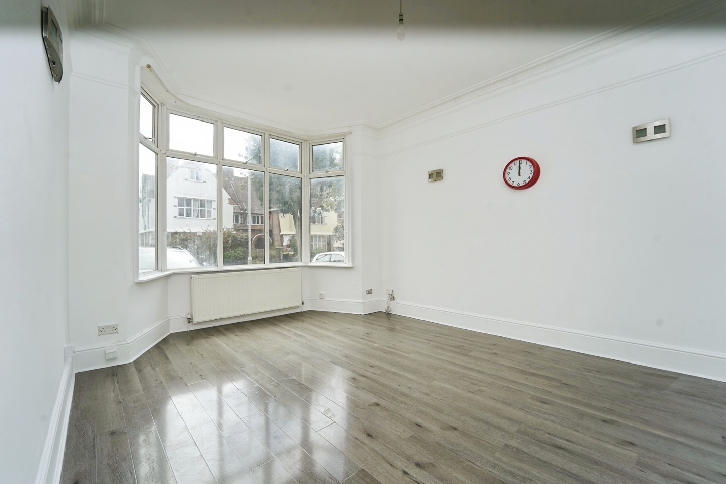 1 Bed Flat, Davigdor Road, BN3