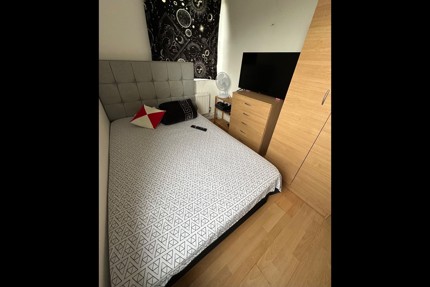 Room in a Shared Flat, Ifield House, SE17