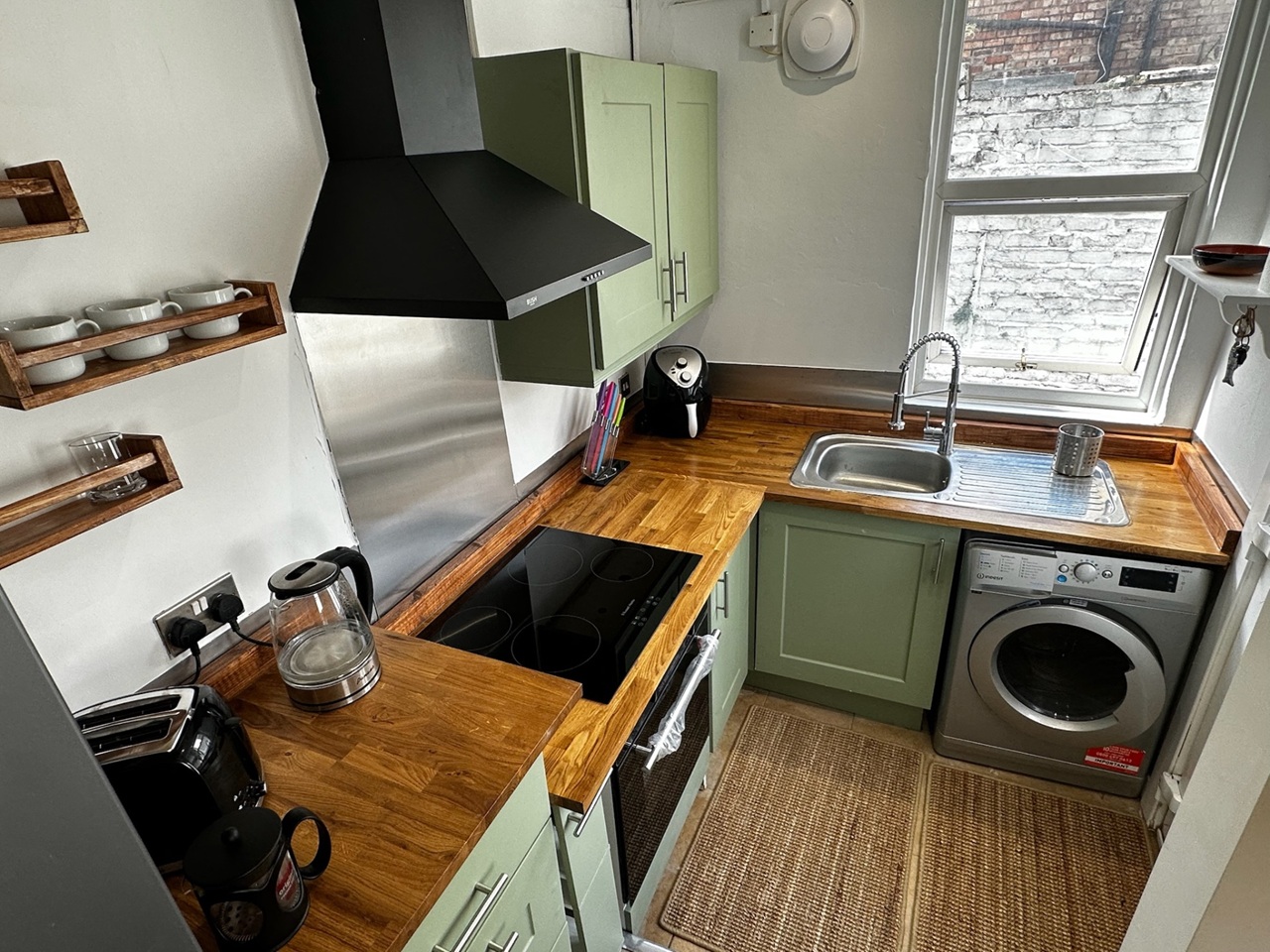 3 Bed End Terrace, Sunbeam Road, L13