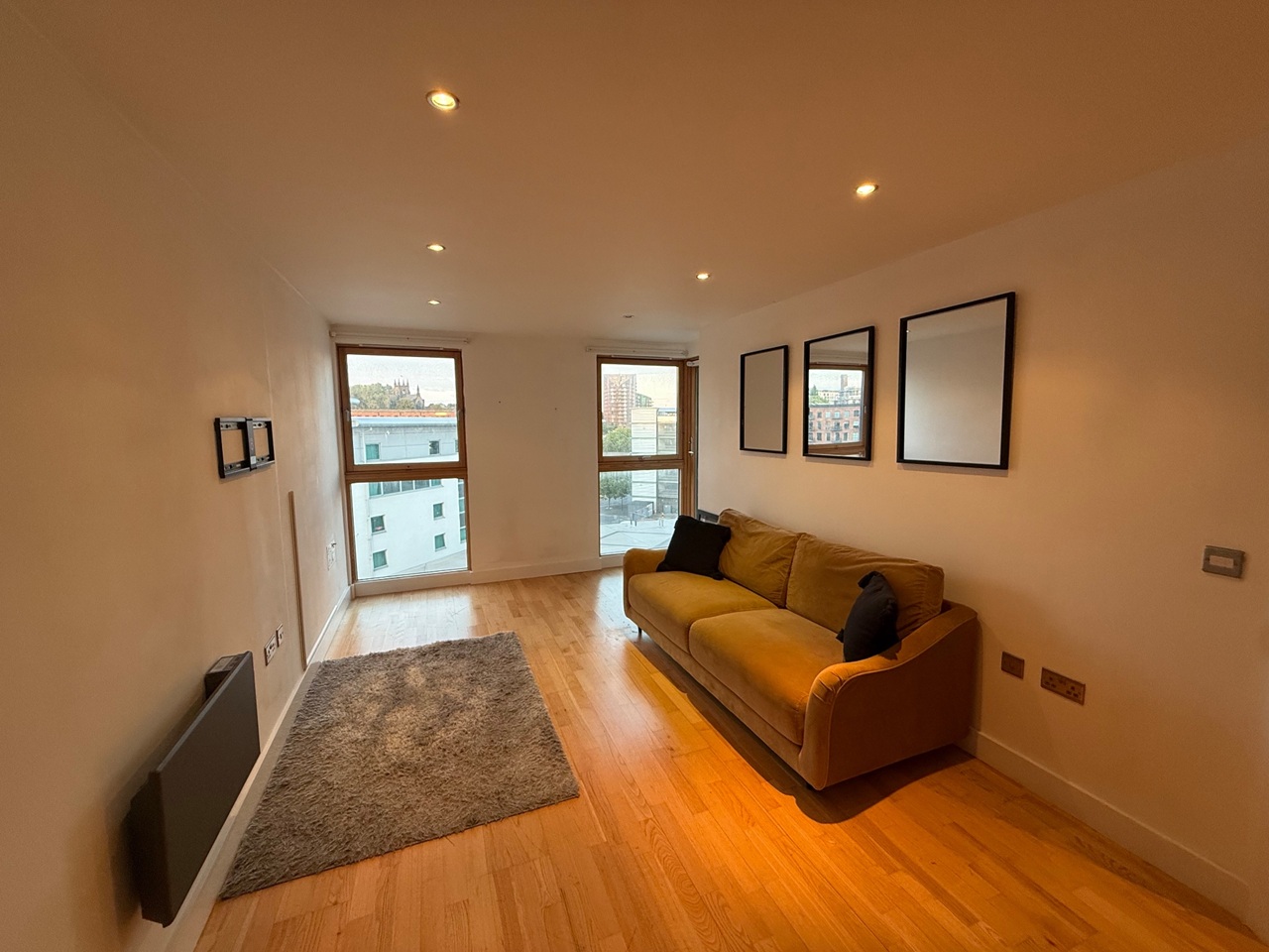 1 Bed Flat, The Boulevard, LS10