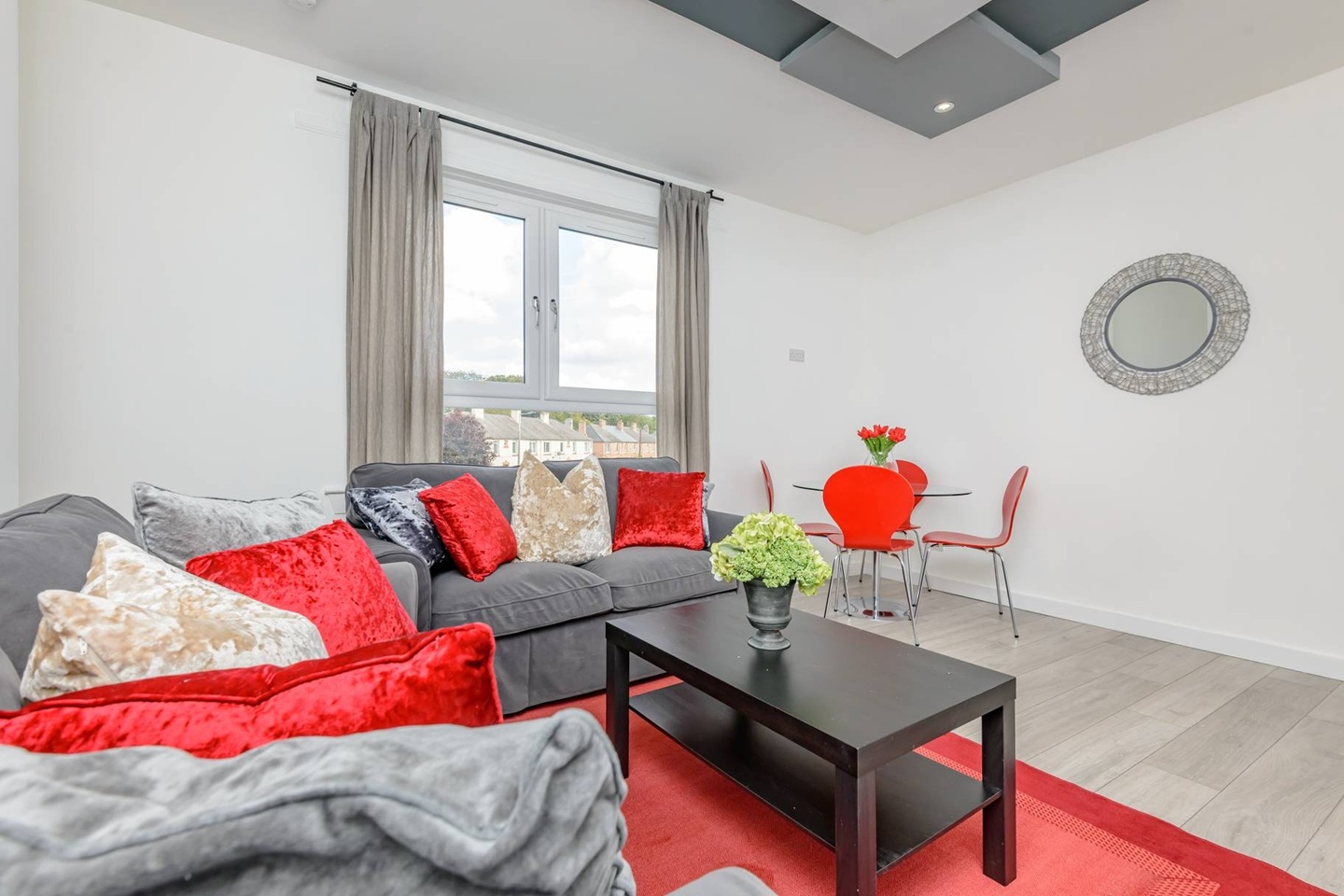 2 Bed Flat, Stenhouse Avenue West, EH11