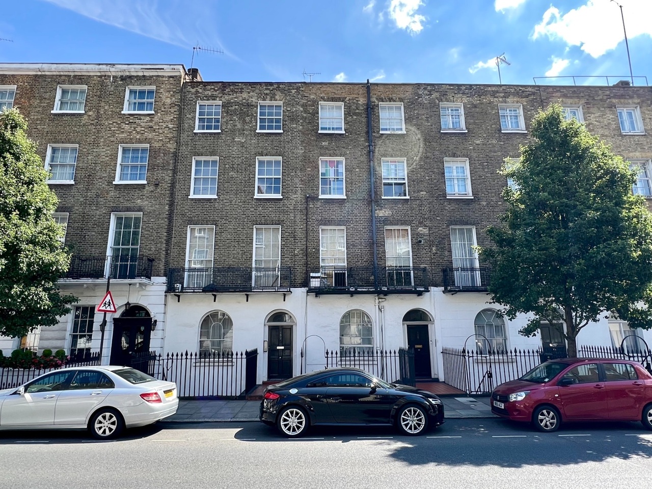 Studio Flat, Gloucester Place, NW1