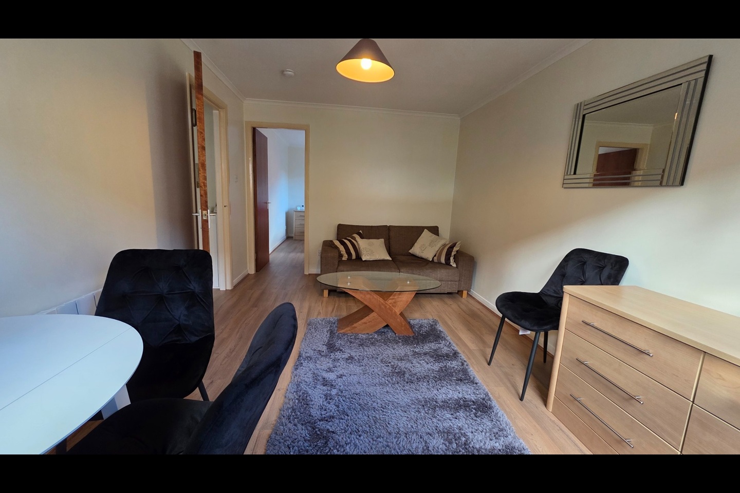 1 Bed Flat, Bryson Road, EH11