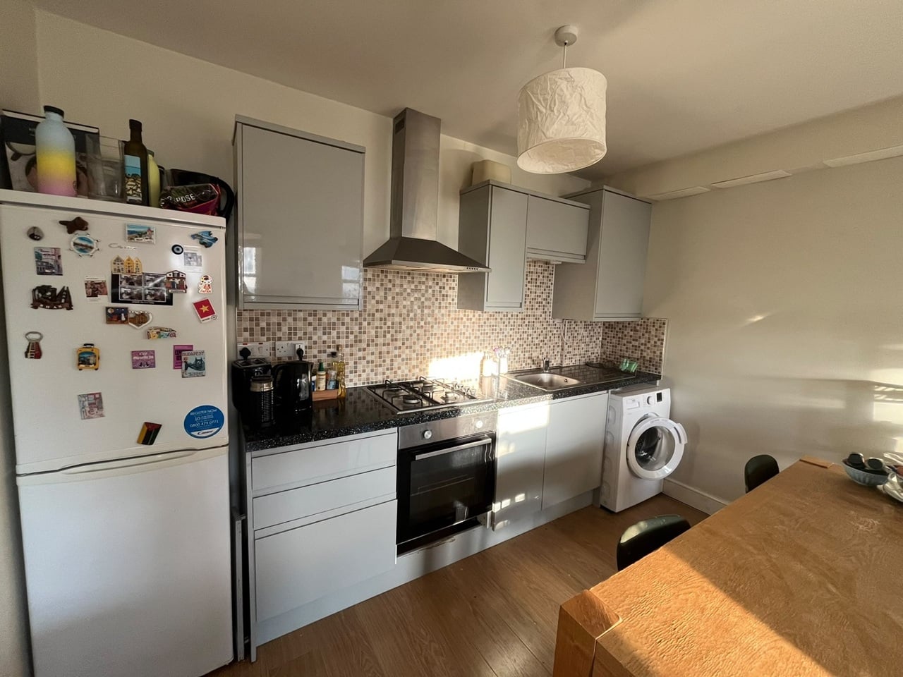 2 Bed Flat, Hessel St, E1
