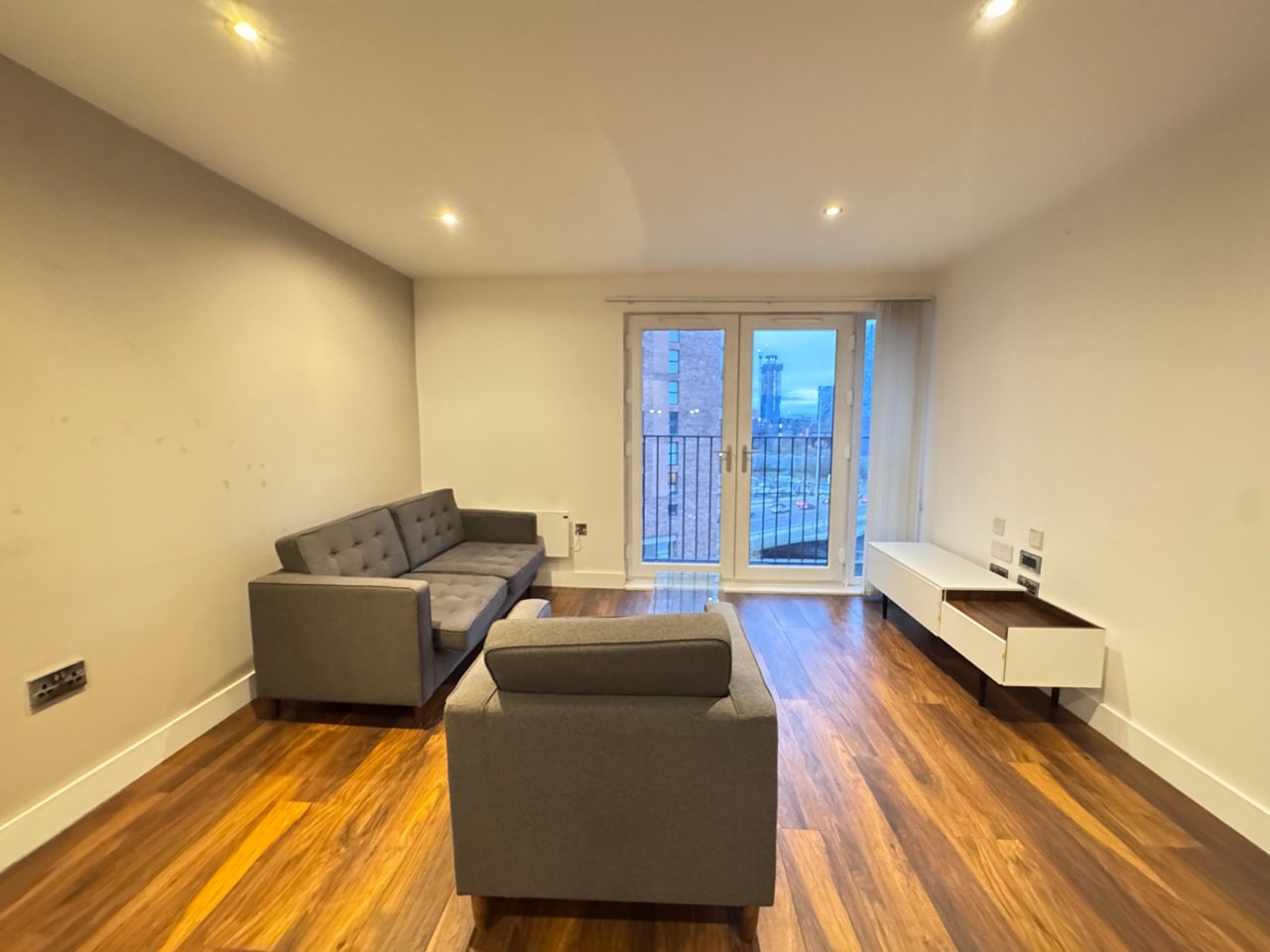 1 Bed Flat, Wilburn Basin, M5