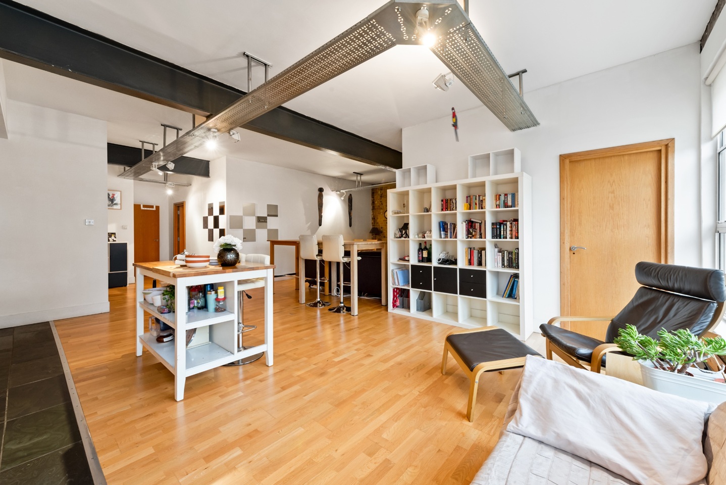 2 Bed Flat, London, E2